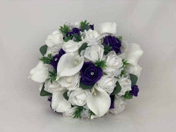 Brides posy with calla Lillies