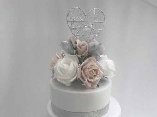 heart cake topper