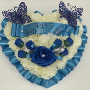 Artificial Silk Heart Wreath Father's Day Flowers