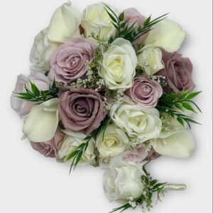 Wedding bouquets mixed pinks